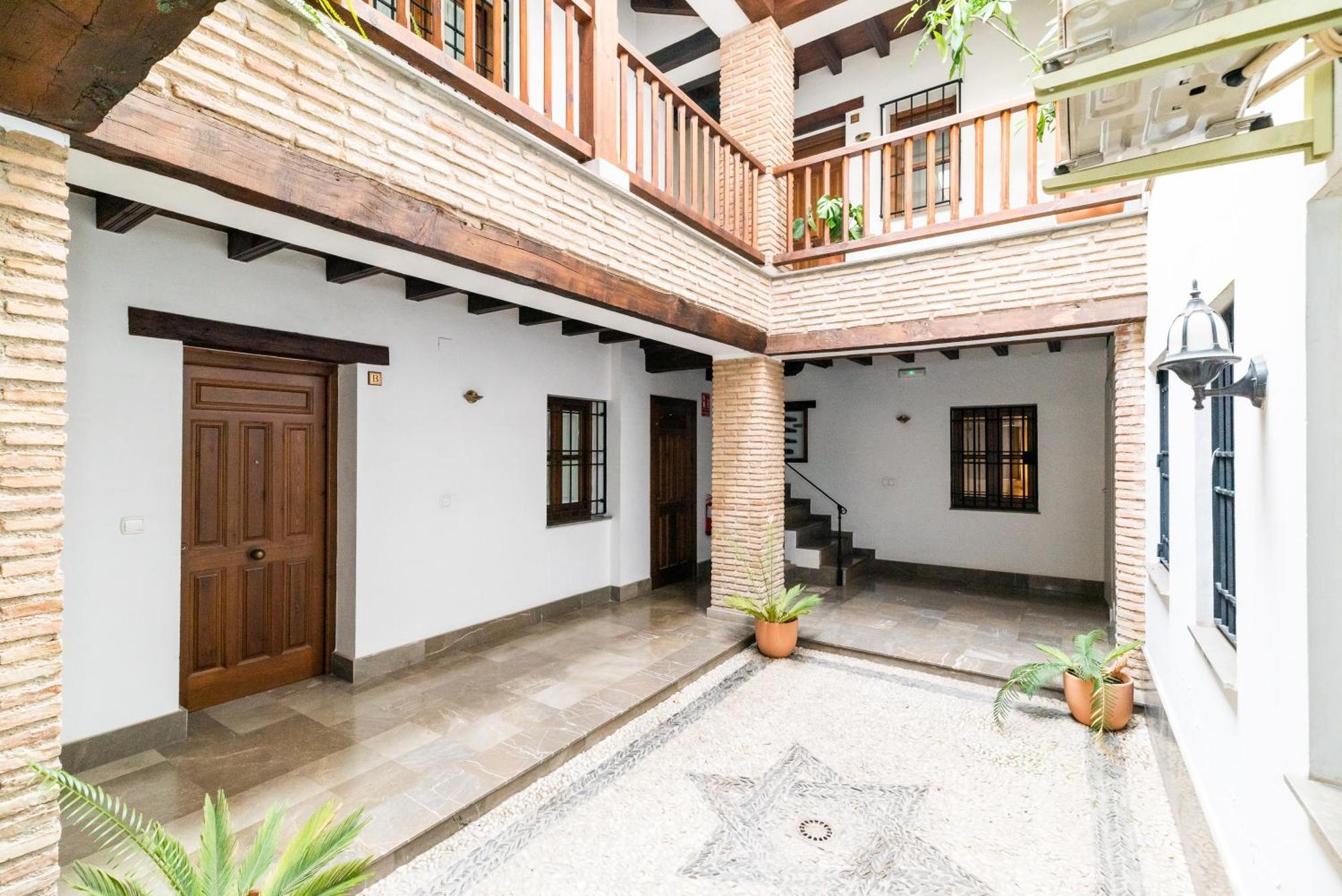 El Rey Zagal Casa Siglo Xvi Pleno Centro Granada